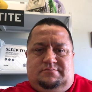 Meet your Posher, Aaron